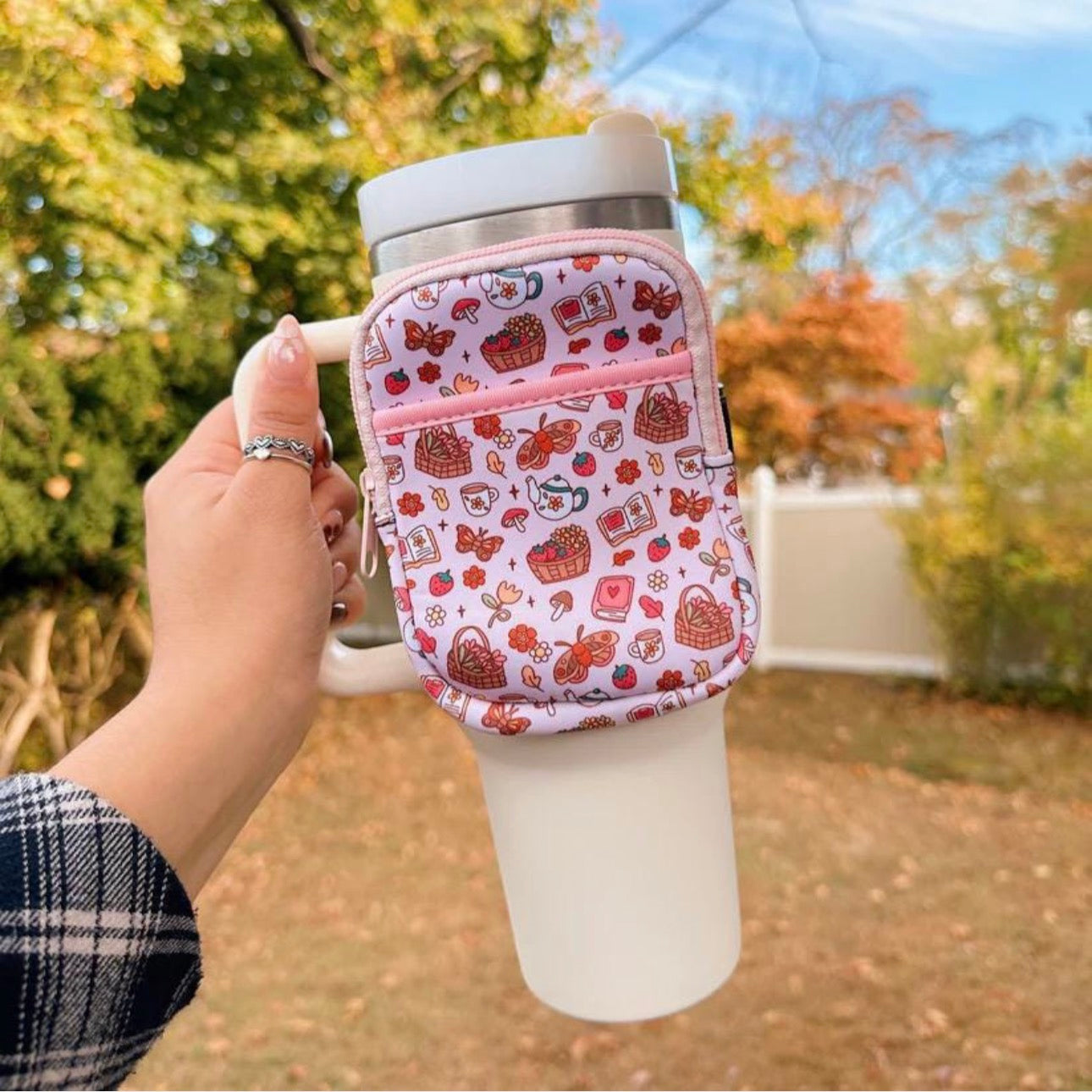 Cottage Fall Tumbler Pouch